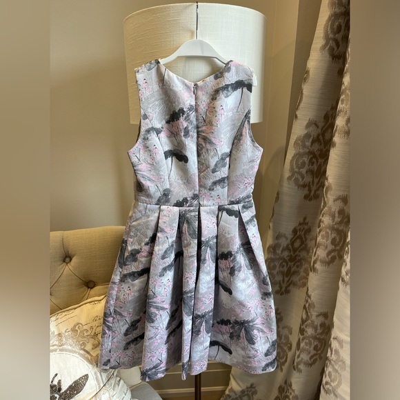 Girls party dress - Picture 4 of 4